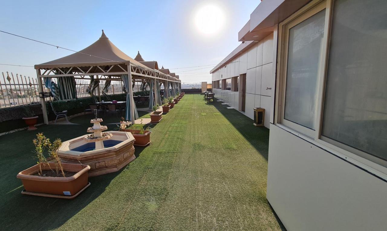 Qasr Alshamal Hotel 아라르 외부 사진