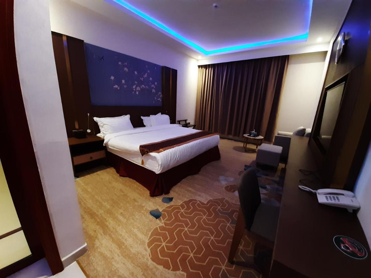 Qasr Alshamal Hotel 아라르 외부 사진