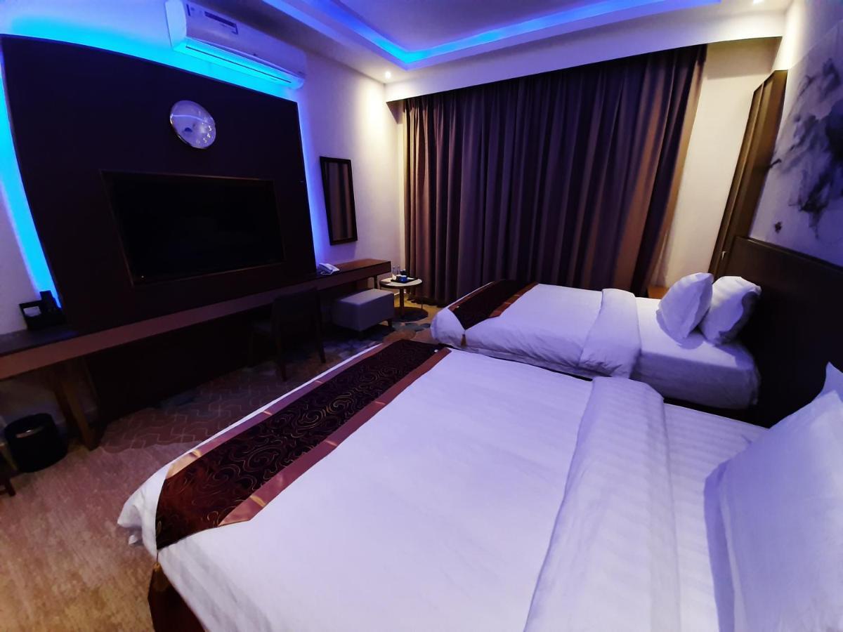 Qasr Alshamal Hotel 아라르 외부 사진
