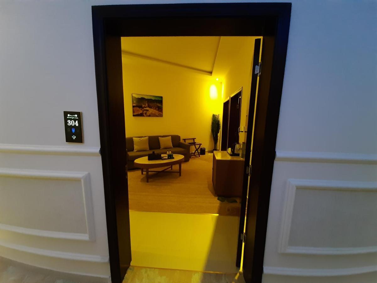 Qasr Alshamal Hotel 아라르 외부 사진