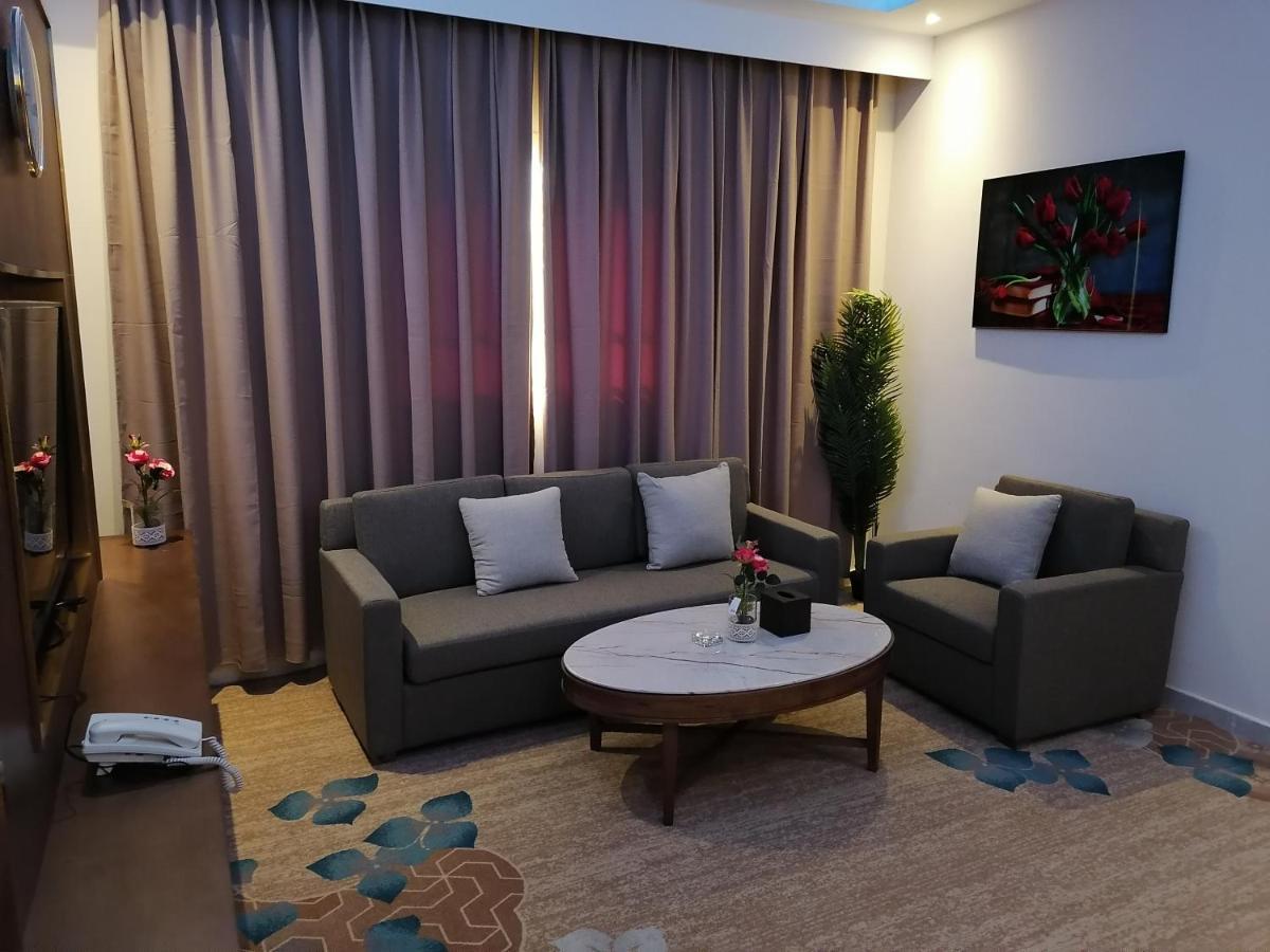 Qasr Alshamal Hotel 아라르 외부 사진