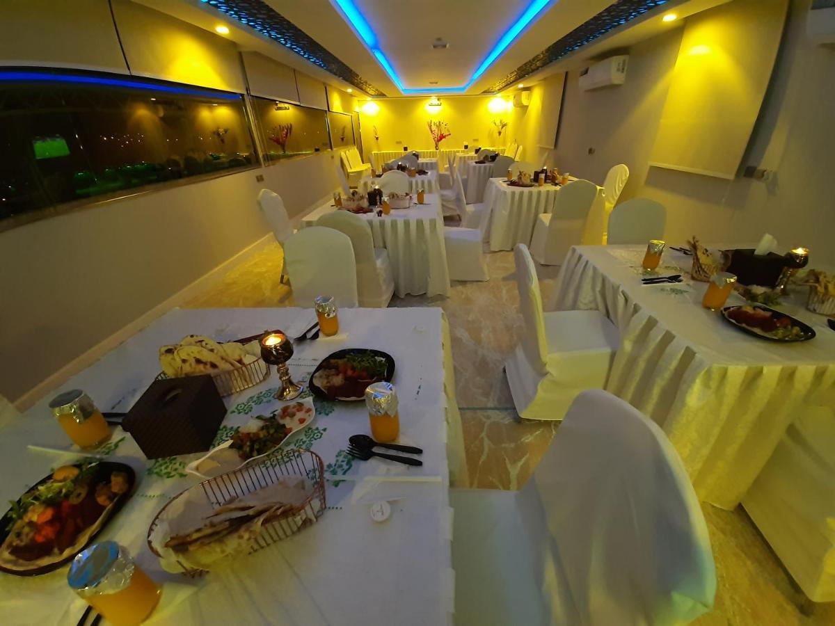 Qasr Alshamal Hotel 아라르 외부 사진